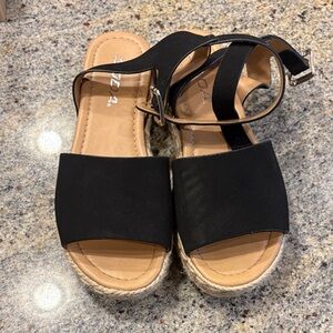 Soda Black Kids Sandals